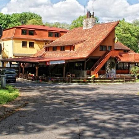 Zajazd Ostep Gorzyn Ngoại thất bức ảnh